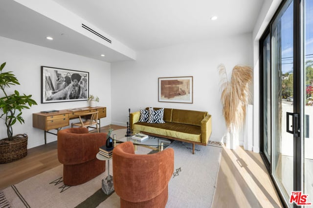 4683 Glenalbyn Drive, Los Angeles, CA 90065 — photo 16 of 28