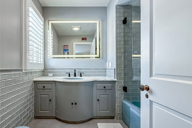 4217 Cedar Avenue, Long Beach, CA 90807 — photo 35 of 65