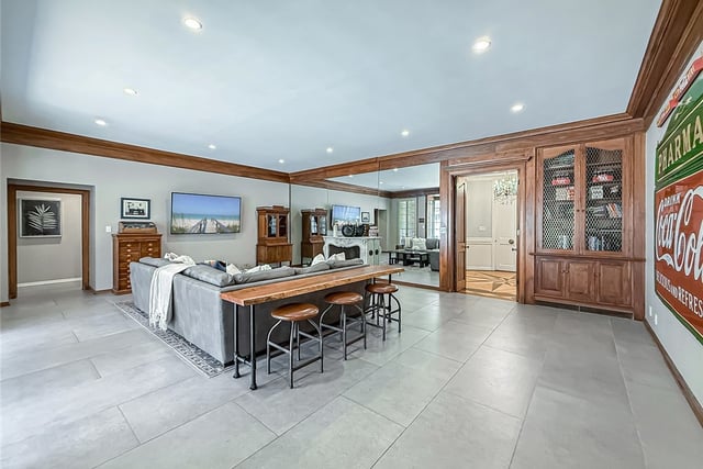 4217 Cedar Avenue, Long Beach, CA 90807 — photo 9 of 65