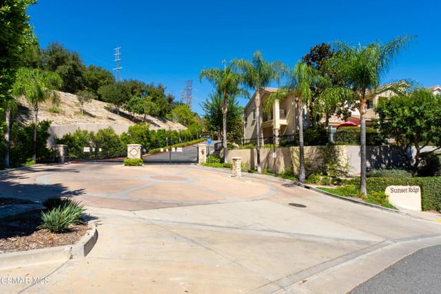 15633 Odyssey Drive 59, Granada Hills, CA 91344 — photo 26 of 29