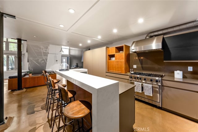 1037 N Laurel Avenue 11B, Los Angeles, CA 90046 — photo 13 of 32