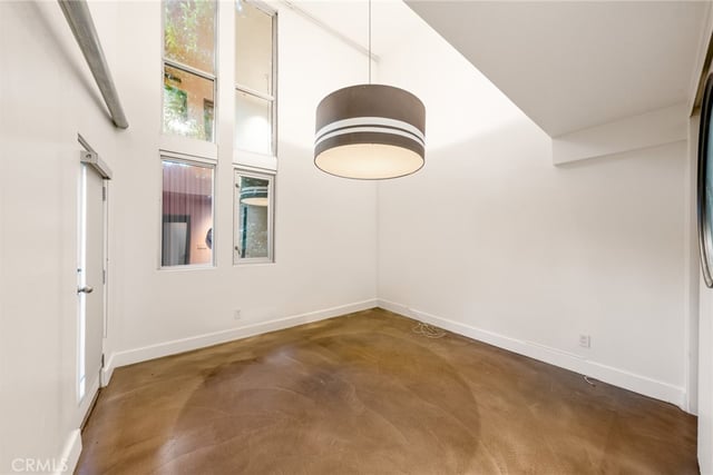 1037 N Laurel Avenue 11B, Los Angeles, CA 90046 — photo 26 of 32
