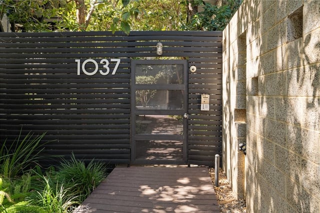 1037 N Laurel Avenue 11B, Los Angeles, CA 90046 — photo 31 of 32
