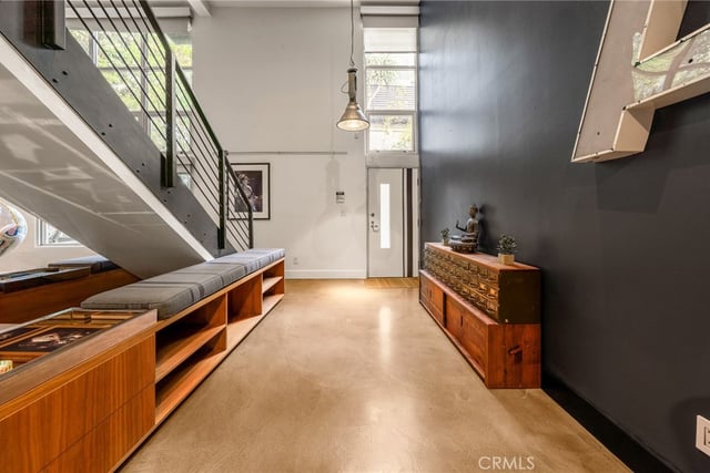 1037 N Laurel Avenue 11B, Los Angeles, CA 90046 — photo 9 of 32