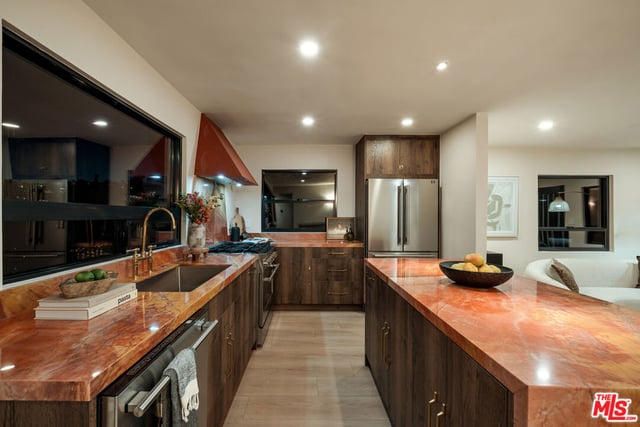 579 Crane Boulevard, Los Angeles, CA 90065 — photo 6 of 63