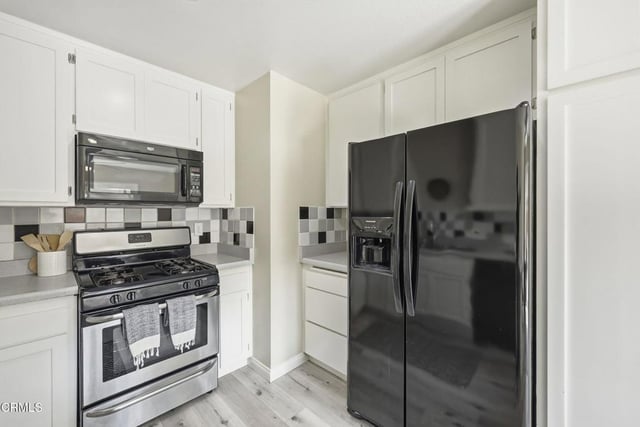 596 Melville Lane, Ventura, CA 93003 — photo 10 of 28
