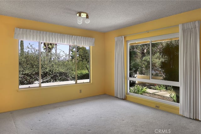 3433 Green Vista Drive, Encino, CA 91436 — photo 10 of 35