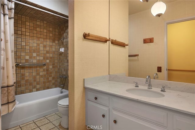 3433 Green Vista Drive, Encino, CA 91436 — photo 22 of 35