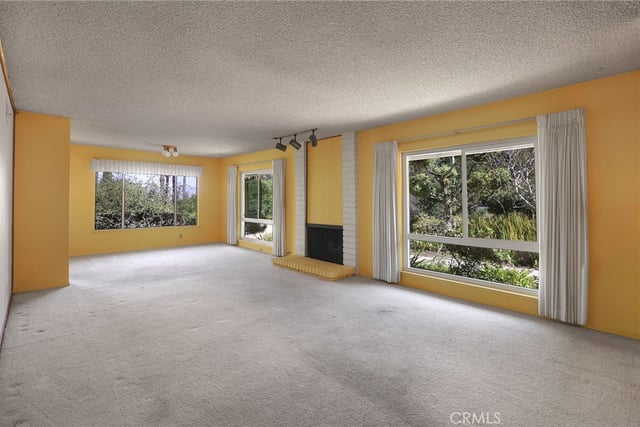3433 Green Vista Drive, Encino, CA 91436 — photo 8 of 35