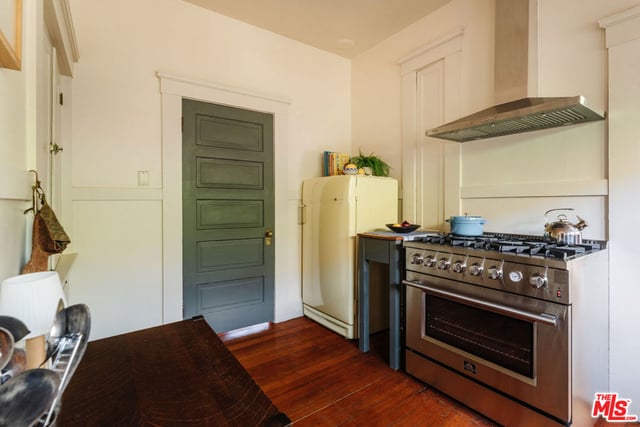 2915 S Budlong Avenue, Los Angeles, CA 90007 — photo 41 of 64