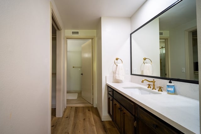19405 Turtle Ridge Lane, Porter Ranch, CA 91326 — photo 13 of 23