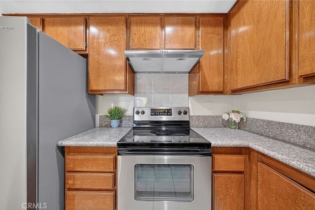 10 Country Mile Road, Pomona, CA 91766 — photo 12 of 39