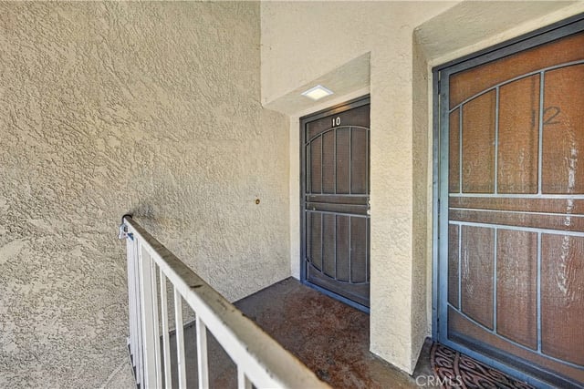 10 Country Mile Road, Pomona, CA 91766 — photo 4 of 39
