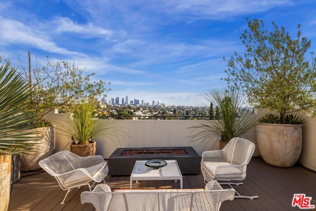3313 Descanso Drive, Los Angeles, CA 90026 — photo 23 of 25