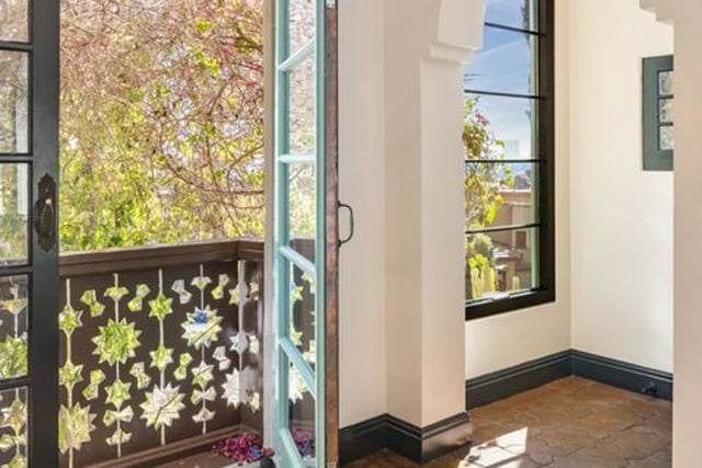 3313 Descanso Drive, Los Angeles, CA 90026 — photo 3 of 25