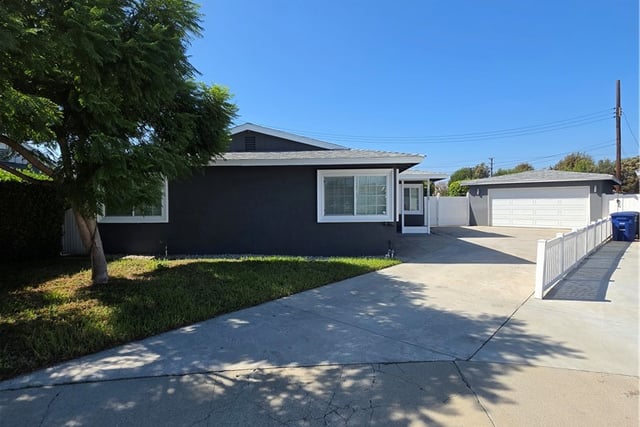 20807 Doble, Torrance, CA 90502 — photo 2 of 23