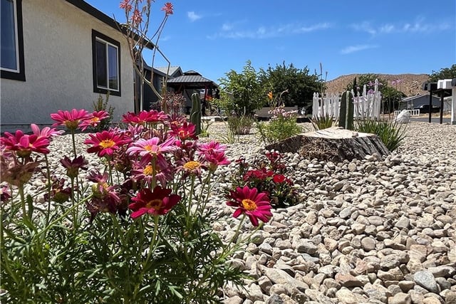 40356 Ronar, Palmdale, CA 93591 — photo 5 of 74