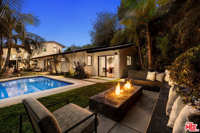 2110 Westridge Road, Los Angeles, CA 90049 — photo 44 of 45