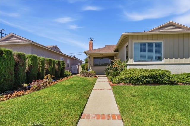 13119 Van Ness, Gardena, CA 90249 — photo 3 of 33