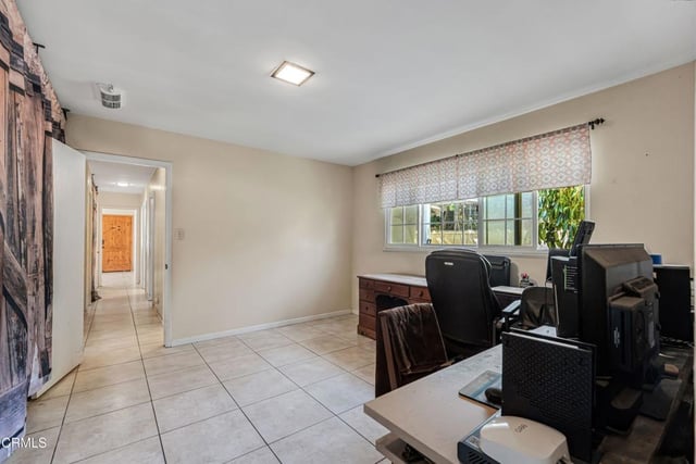 405 W Beverly Drive, Oxnard, CA 93030 — photo 23 of 37