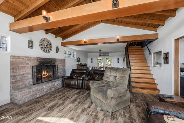 405 W Beverly Drive, Oxnard, CA 93030 — photo 6 of 37