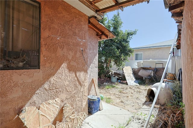 5018 W 111th Place, Inglewood, CA 90304 — photo 18 of 23
