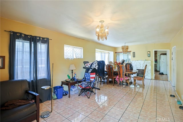 5018 W 111th Place, Inglewood, CA 90304 — photo 3 of 23