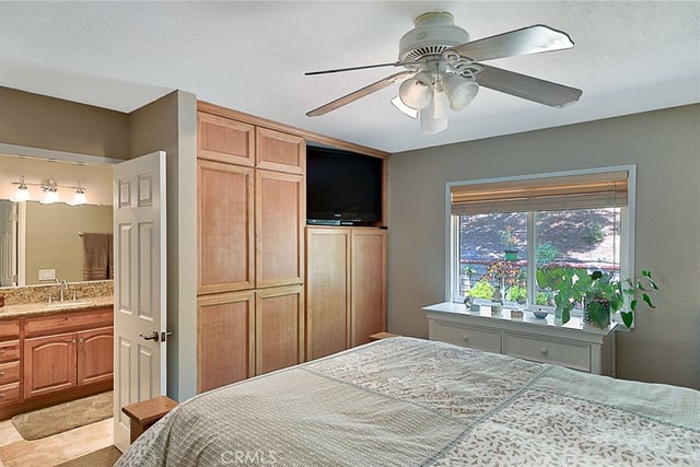 27921 Beechnut Circle, Valencia, CA 91354 — photo 19 of 27