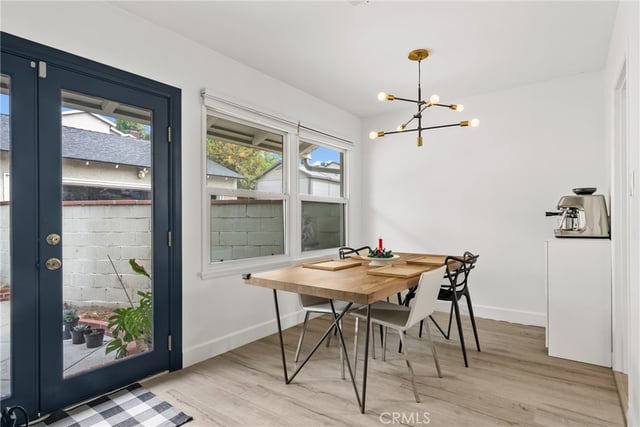 1912 N Kenneth Rd, Burbank, CA 91504 — photo 9 of 29