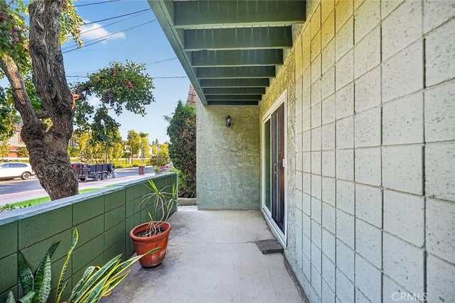 349 Winslow, Long Beach, CA 90814 — photo 2 of 31