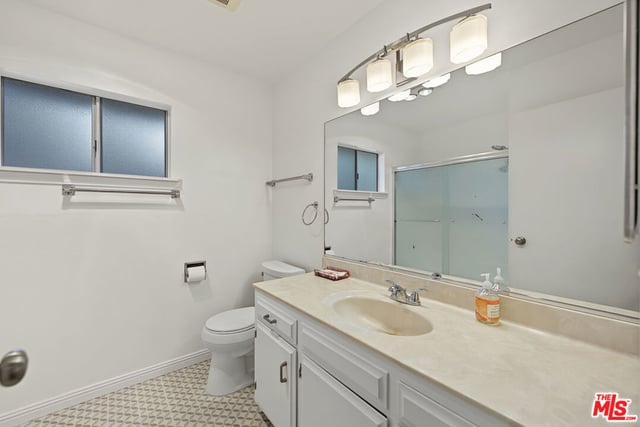 18612 Rayen Street, Northridge, CA 91324 — photo 18 of 27