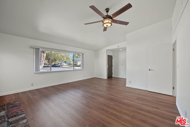 18612 Rayen Street, Northridge, CA 91324 — photo 2 of 27