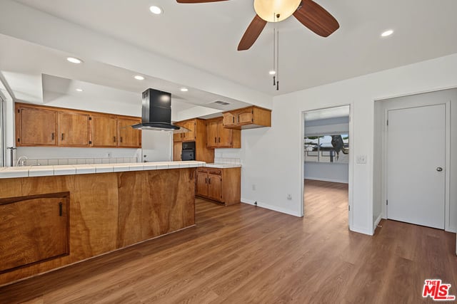 18612 Rayen Street, Northridge, CA 91324 — photo 7 of 27