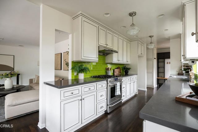 112 Estates Avenue, Ventura, CA 93003 — photo 14 of 33