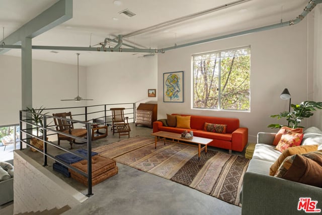 1642 Elevado Street, Los Angeles, CA 90026 — photo 3 of 42
