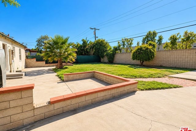 14424 Lorne Street, Panorama City, CA 91402 — photo 7 of 21