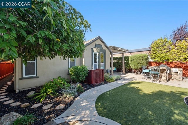 1547 Symphony Cir, Brentwood, CA 94513 — photo 18 of 40