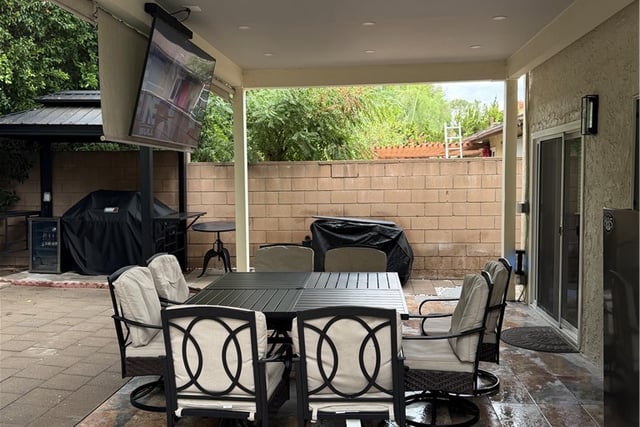 8311 Topeka Drive, Northridge, CA 91324 — photo 37 of 42