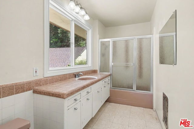 108 N Thurston Avenue, Los Angeles, CA 90049 — photo 54 of 54