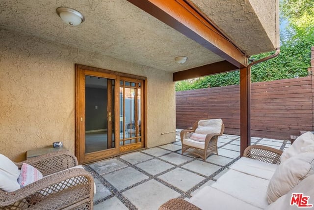 23620 Clover Trail, Calabasas, CA 91302 — photo 27 of 33