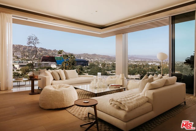 8899 Beverly Boulevard 8B, West Hollywood, CA 90048 — photo 5 of 27