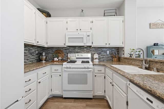 23653 Silverhawk, Valencia, CA 91354 — photo 8 of 25