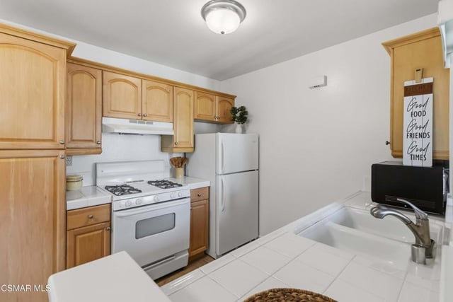 4545 Alamo Street H, Simi Valley, CA 93063 — photo 11 of 49
