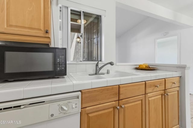 4545 Alamo Street H, Simi Valley, CA 93063 — photo 13 of 49