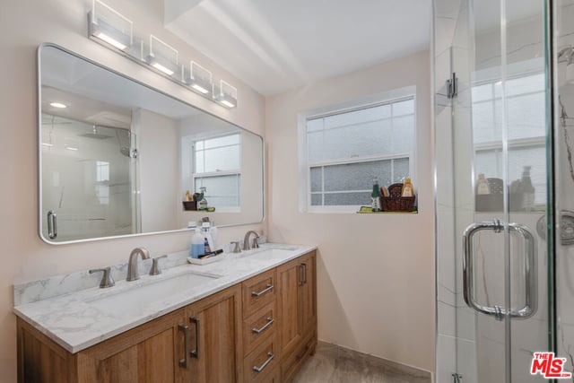 1051 E Verdugo Avenue, Burbank, CA 91501 — photo 17 of 42