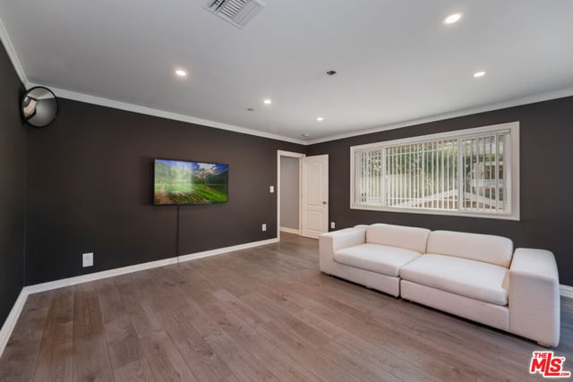 1051 E Verdugo Avenue, Burbank, CA 91501 — photo 28 of 42