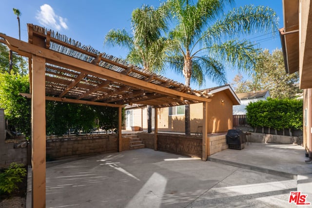 1051 E Verdugo Avenue, Burbank, CA 91501 — photo 30 of 42