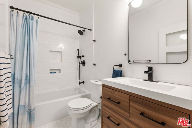 5350 Sepulveda Boulevard 7, Los Angeles, CA 91411 — photo 13 of 16