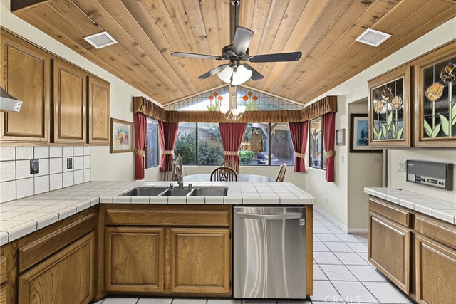 22271 Craggy View, Chatsworth, CA 91311 — photo 10 of 43