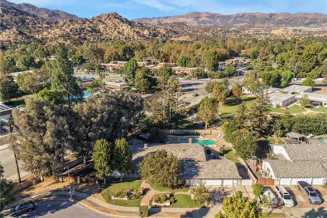 22271 Craggy View, Chatsworth, CA 91311 — photo 38 of 43